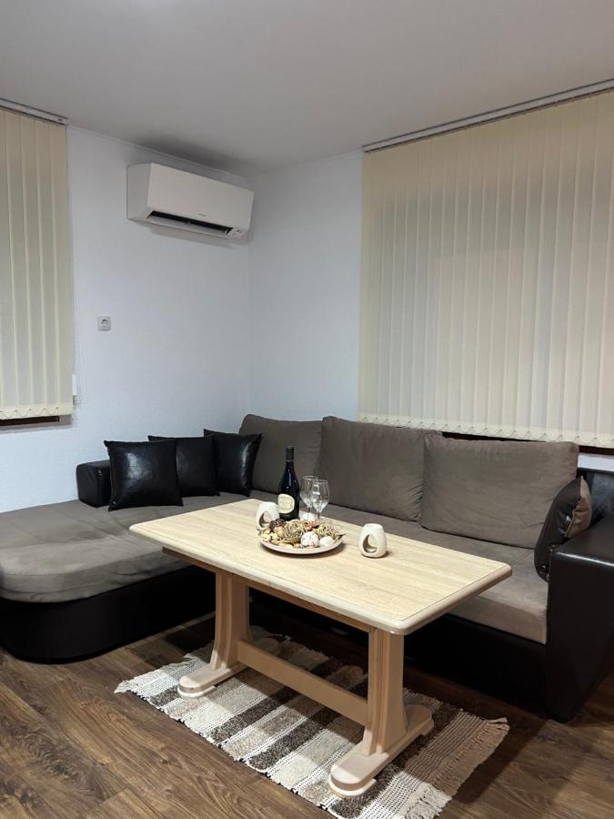 Guest House Tanevi Ντέβιν Εξωτερικό φωτογραφία